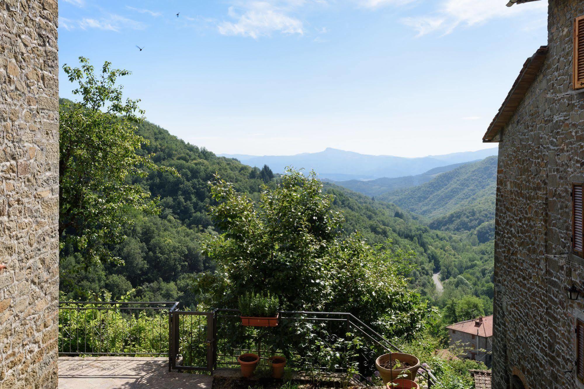 Borgo Dei Corsi Holiday House Reggiolo Exterior photo