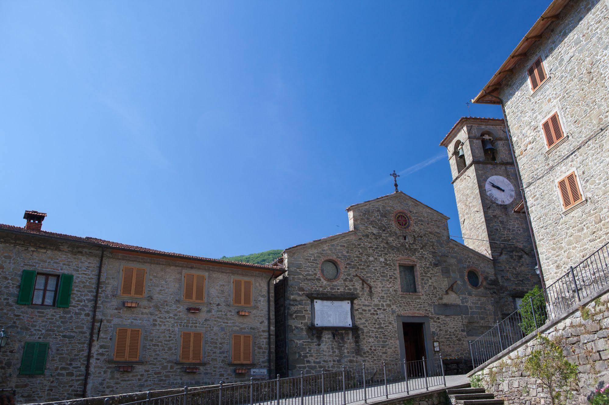 Borgo Dei Corsi Holiday House Reggiolo Exterior photo