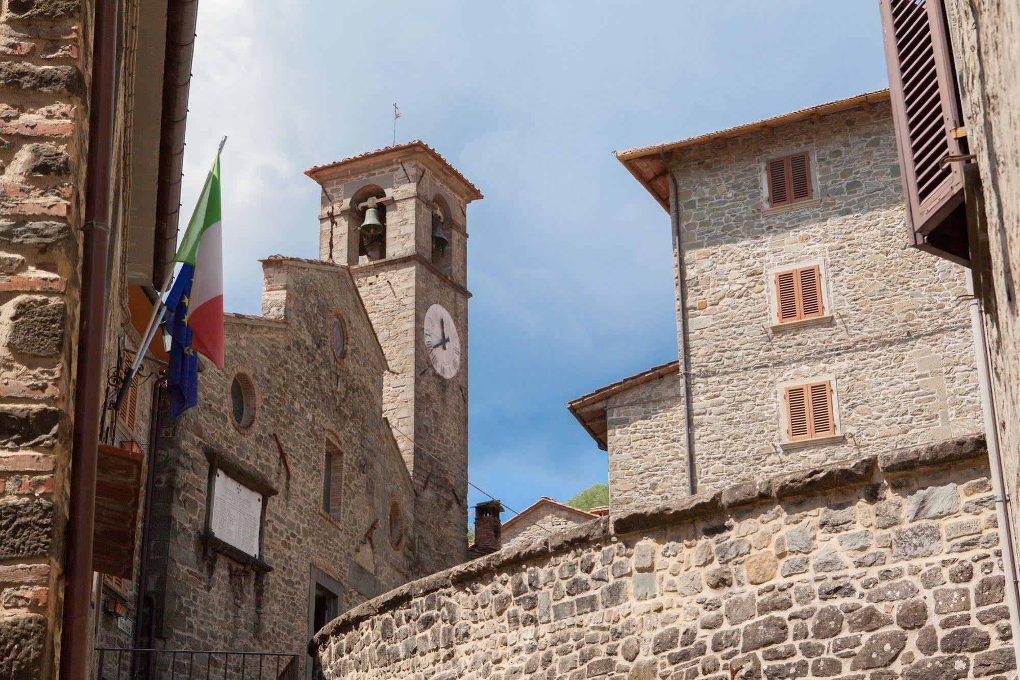 Borgo Dei Corsi Holiday House Reggiolo Exterior photo